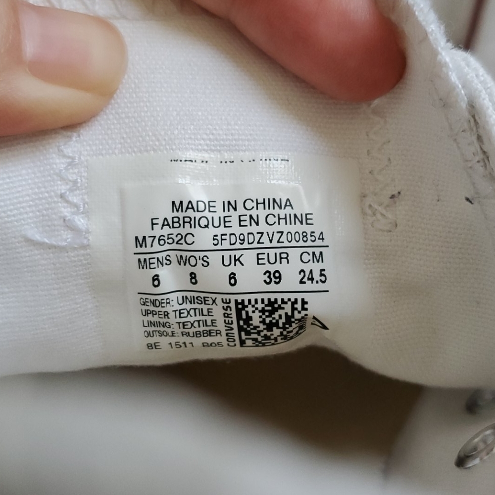 White Converse All Stars - Picture 7 of 8